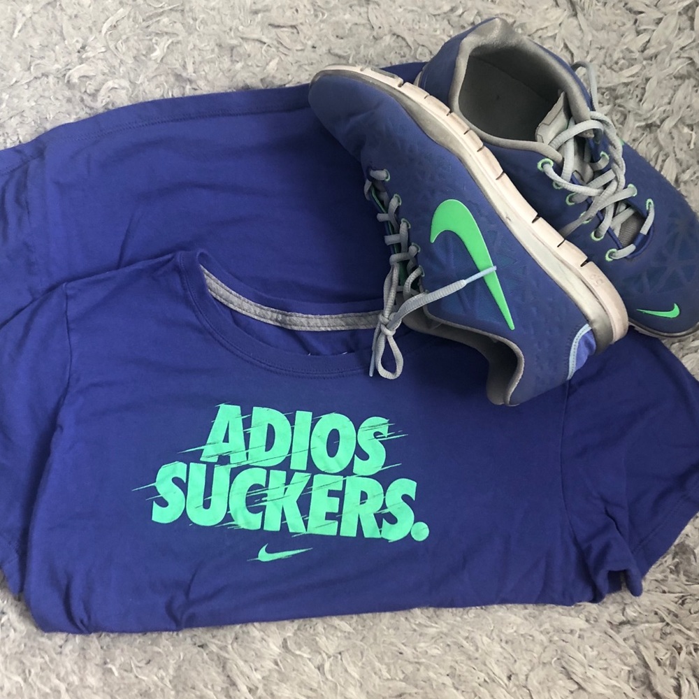 🌻2 for 10🌻Nike Slim Fit Tee